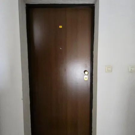 Apartamento Laki *